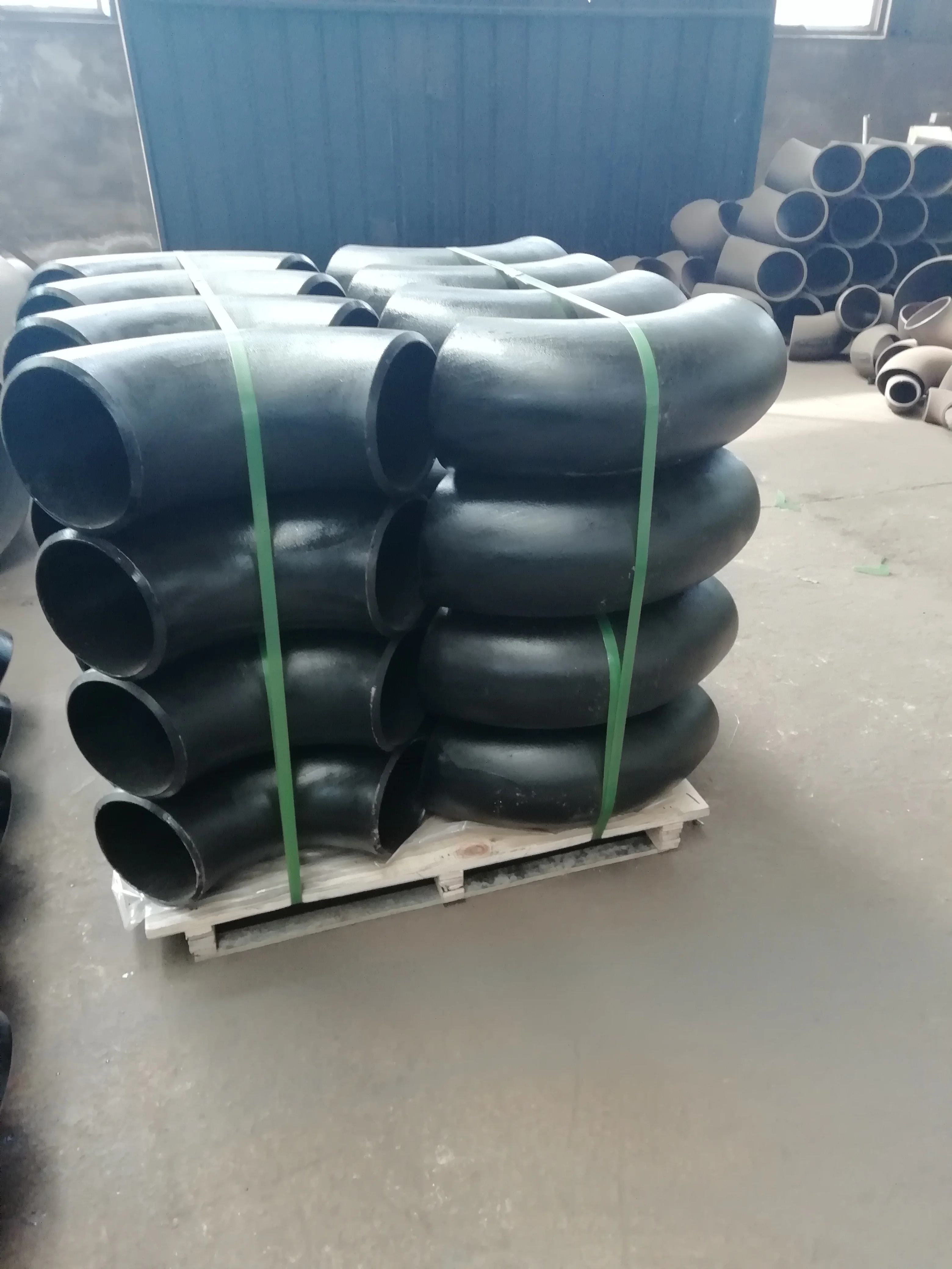 Ss Stainless Steel Seamless 45 Degree Pipe Fitting Butt Weld Big Size Elbow