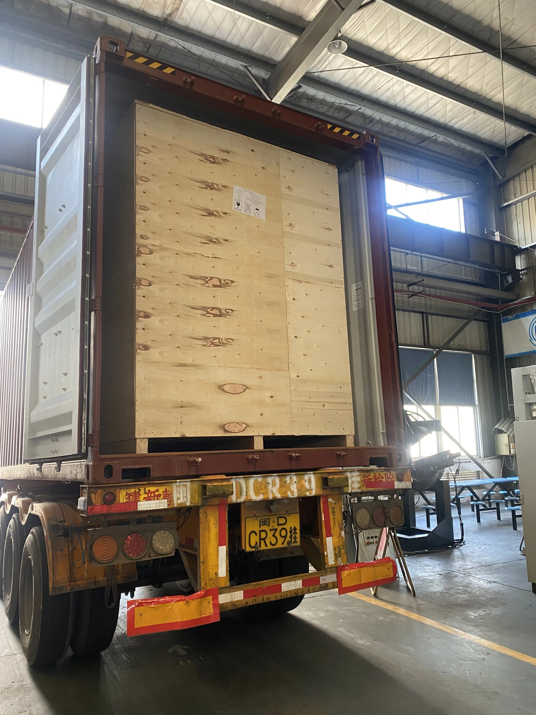 Całkowicie automatyczna maszyna odlewu niskiego ciśnienia z mosiądzu 125 kW 8