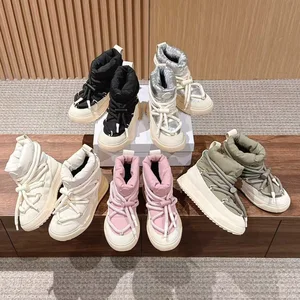 Women's Mountain Climbing Sneakers High Quality Breathable Made in China No Materials for Winter Outdoor Activities