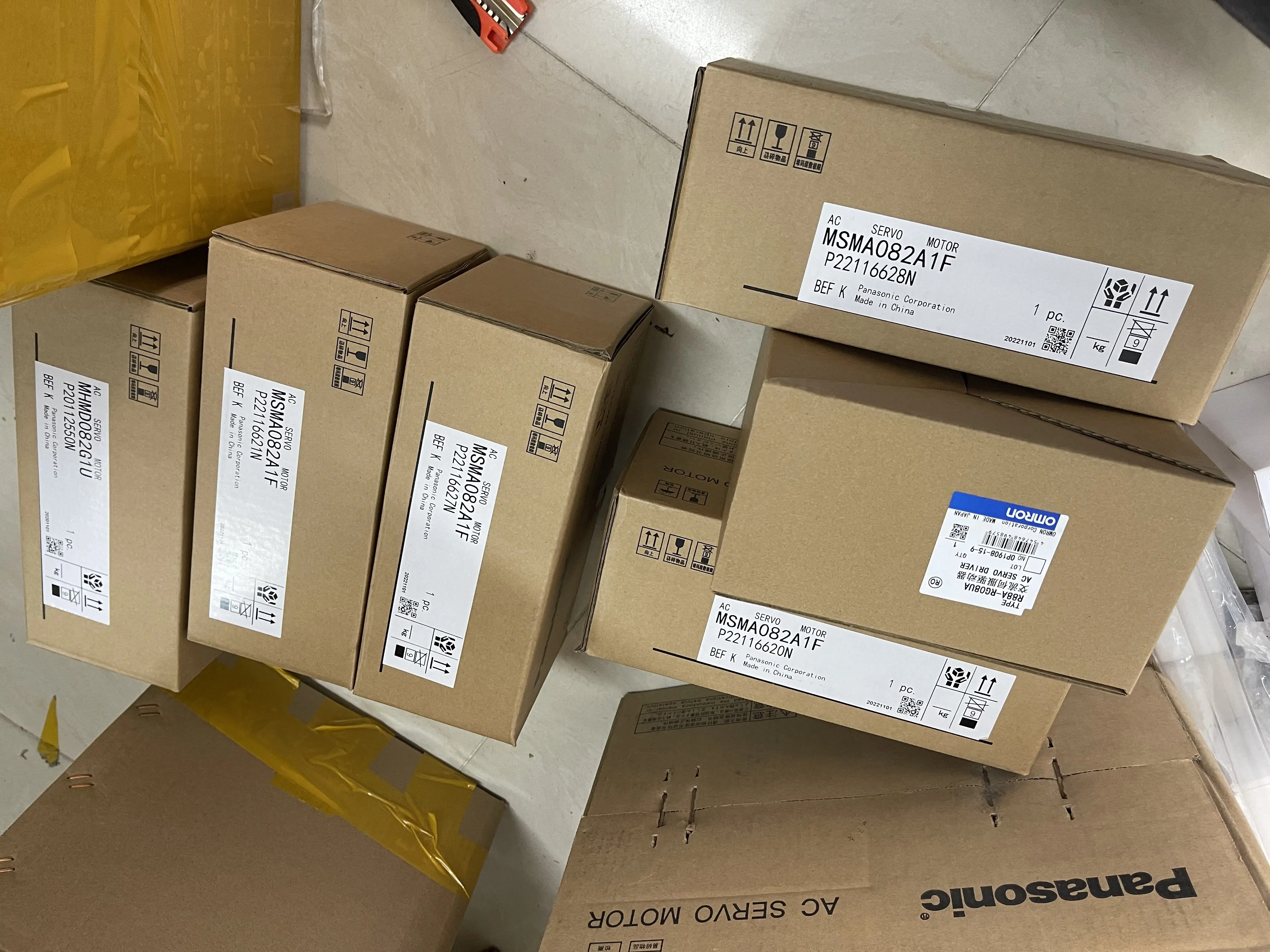 Panasonic AC Servo Motor MSMA082A1F, MHMD082G1U