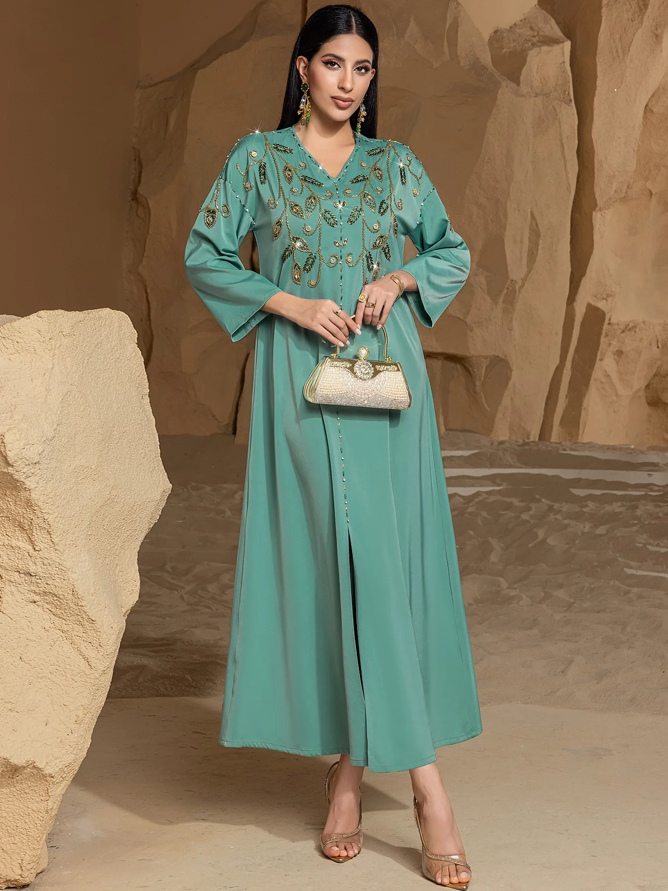 BA4047 Eid Elegant Beaded Traditional Ethnic Clothing V-Neck Long