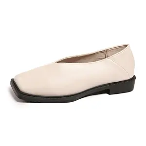 Traditional Style	White Fashion Shoes	Women's Shoes White Women's Sports Shoes