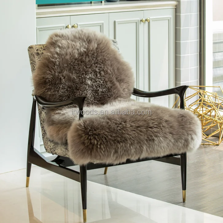 sheepskin carpet (3).png