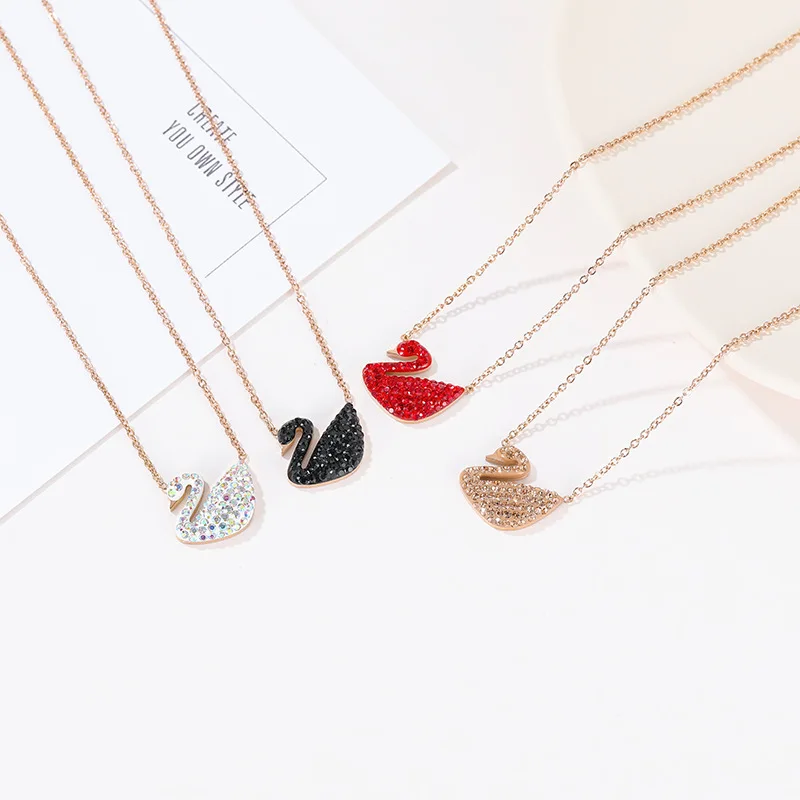 Simple Diamond Black Swan Necklace 