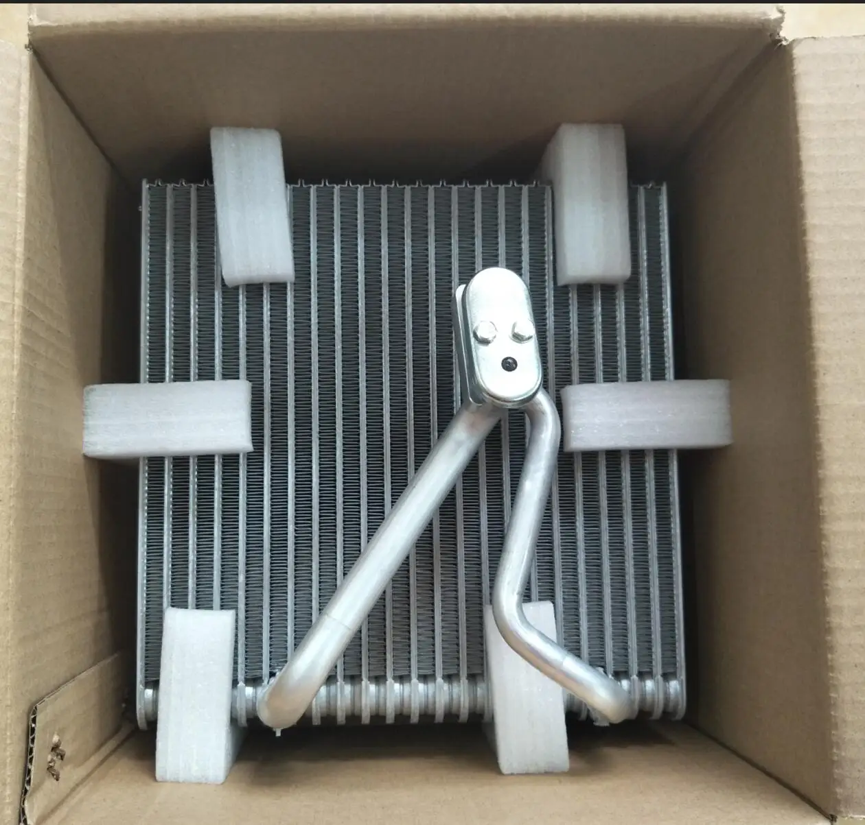 Auto Aftermarket Ac Condenser Wingle 5 For Excavator Kobelco Sk2008