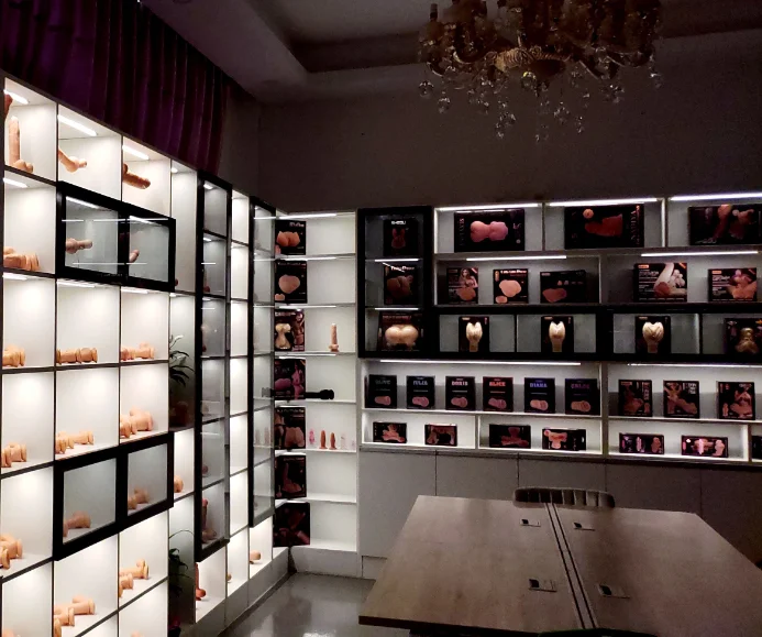 qianhuizi vagina shape pocket pussy with pink and blue cock ring