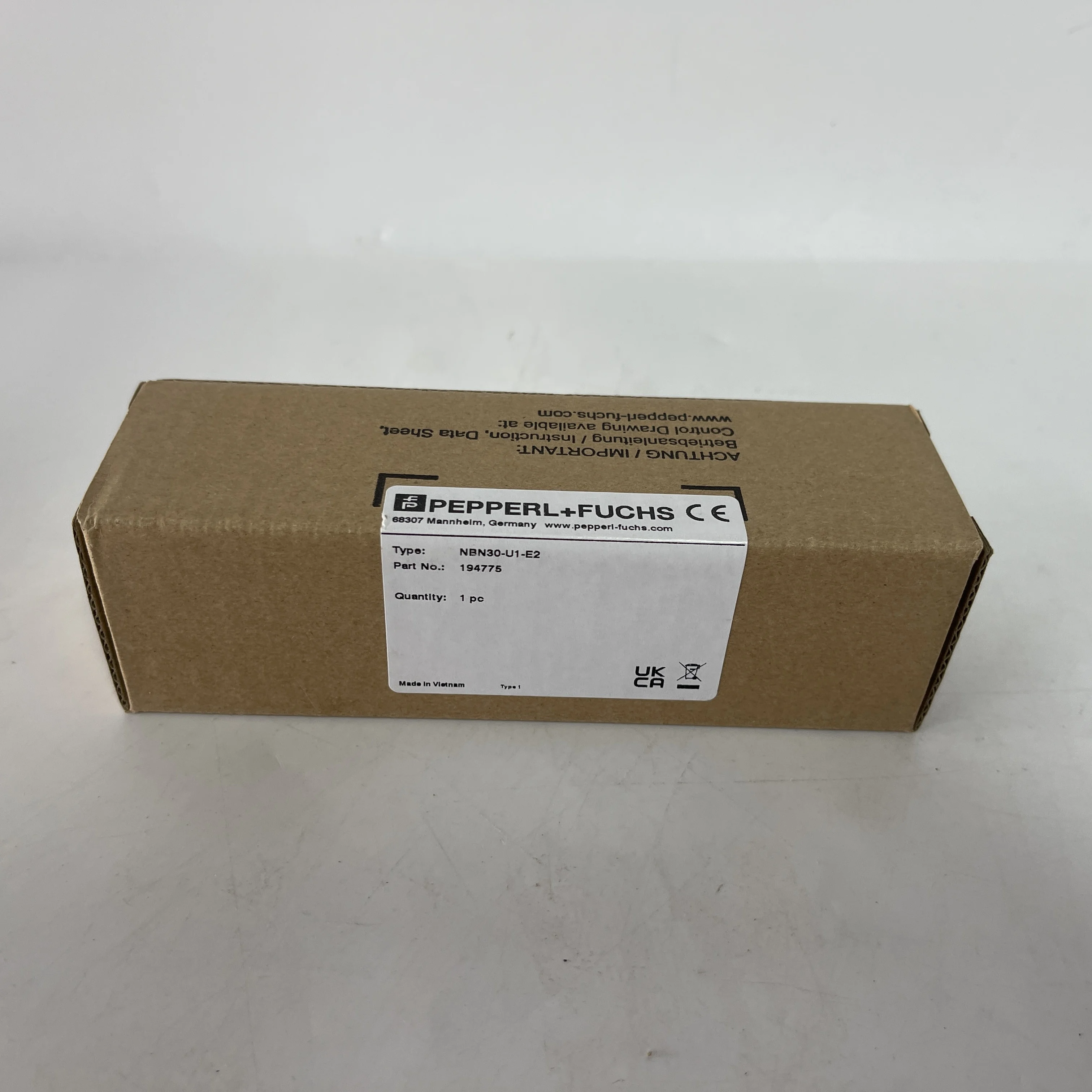 Pepperl+Fuchs Inductive Proximity Sensor NBN30-U1-E2 Pepperl+Fuchs Inductive Proximity Sensor NBN30-U1-E2