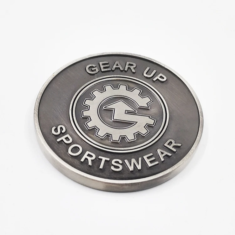 New 40mm 2 Sided Custom Embossed Metal Golf Coin  Magnetic Golf Poker Chip Ball Marker factory