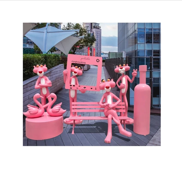 Factory customized cartoon  pink panther sculpture for mall park decoration