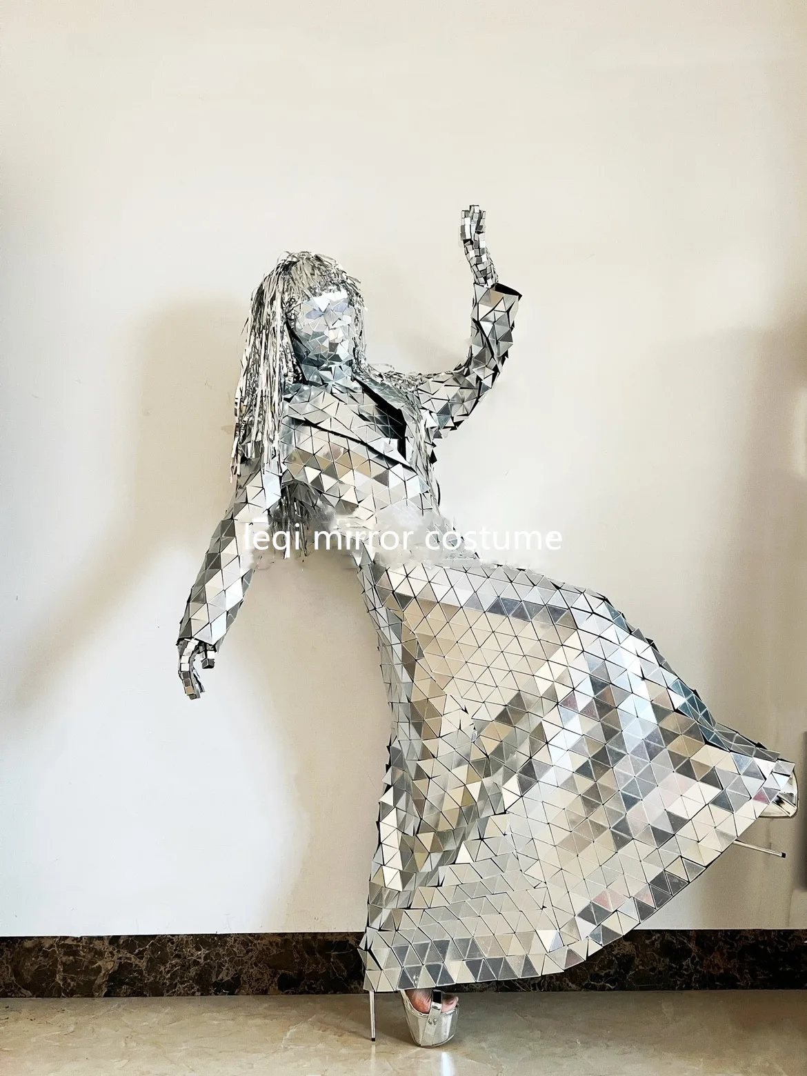 Disco Ball Female Reflective Silver Golden Mirror Suit Costume Outfit Sparkly Mirror Costume for Women Disco Ball Female Reflective Silver Golden Mirror Suit Costume Outfit Sparkly Mirror Costume for Women