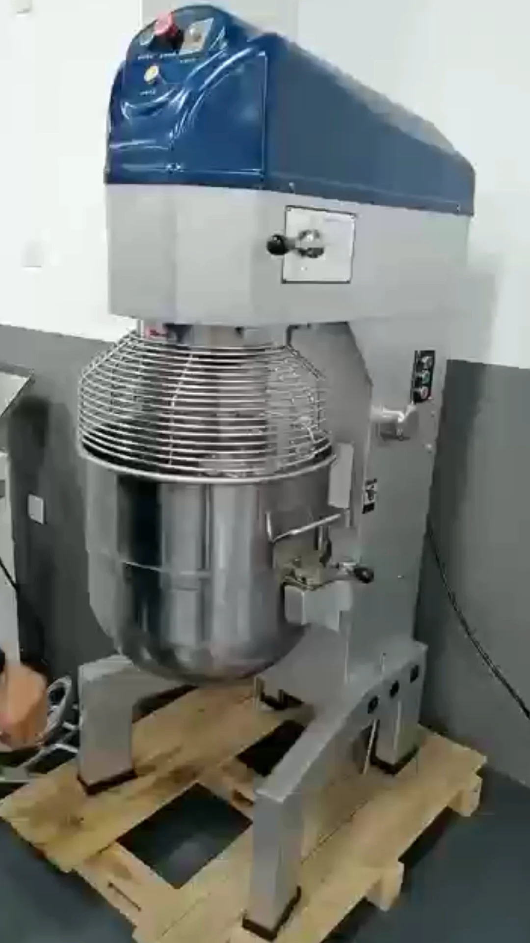 80l Commercial Dough Mixer Industrial Dough Kneading Machine Electric