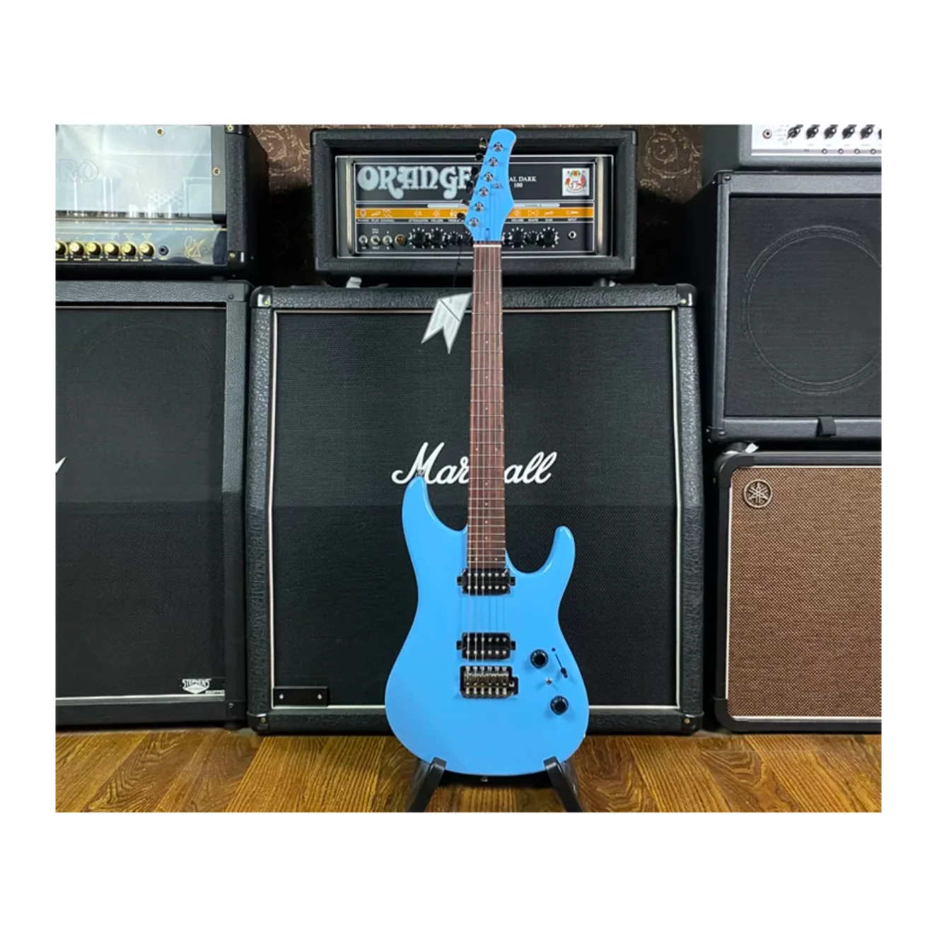 Akamai Crush-1 Electric Guitar for Beginners & Students - 37.5