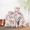 Petit floral blanc