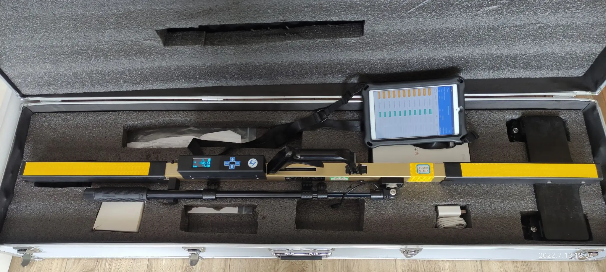 Railroad Digital Rolling Track Gauge For Rail Gauge Measurement While