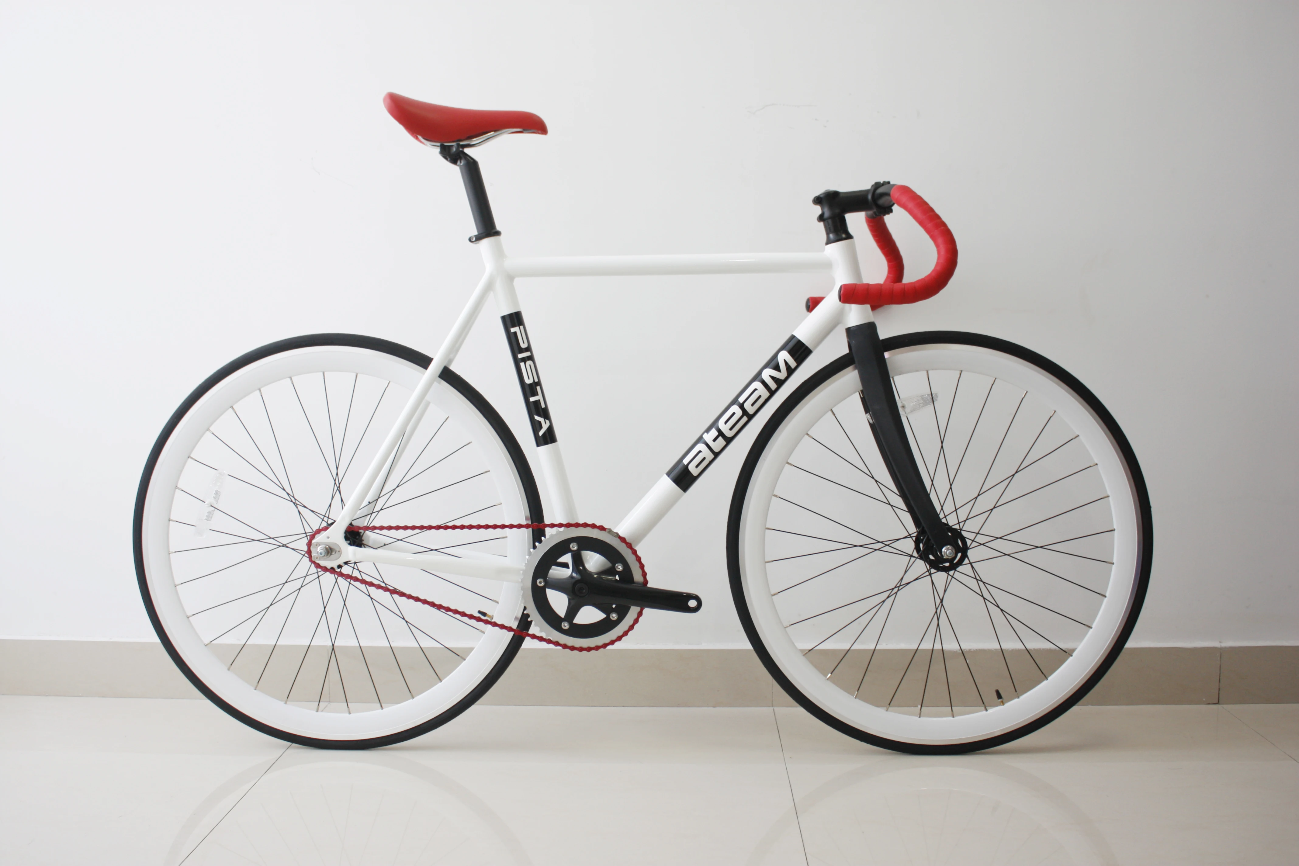 Single Speed Bicycle Fixie 700c - Hi-Carbon Steel Fixed Gear Bike