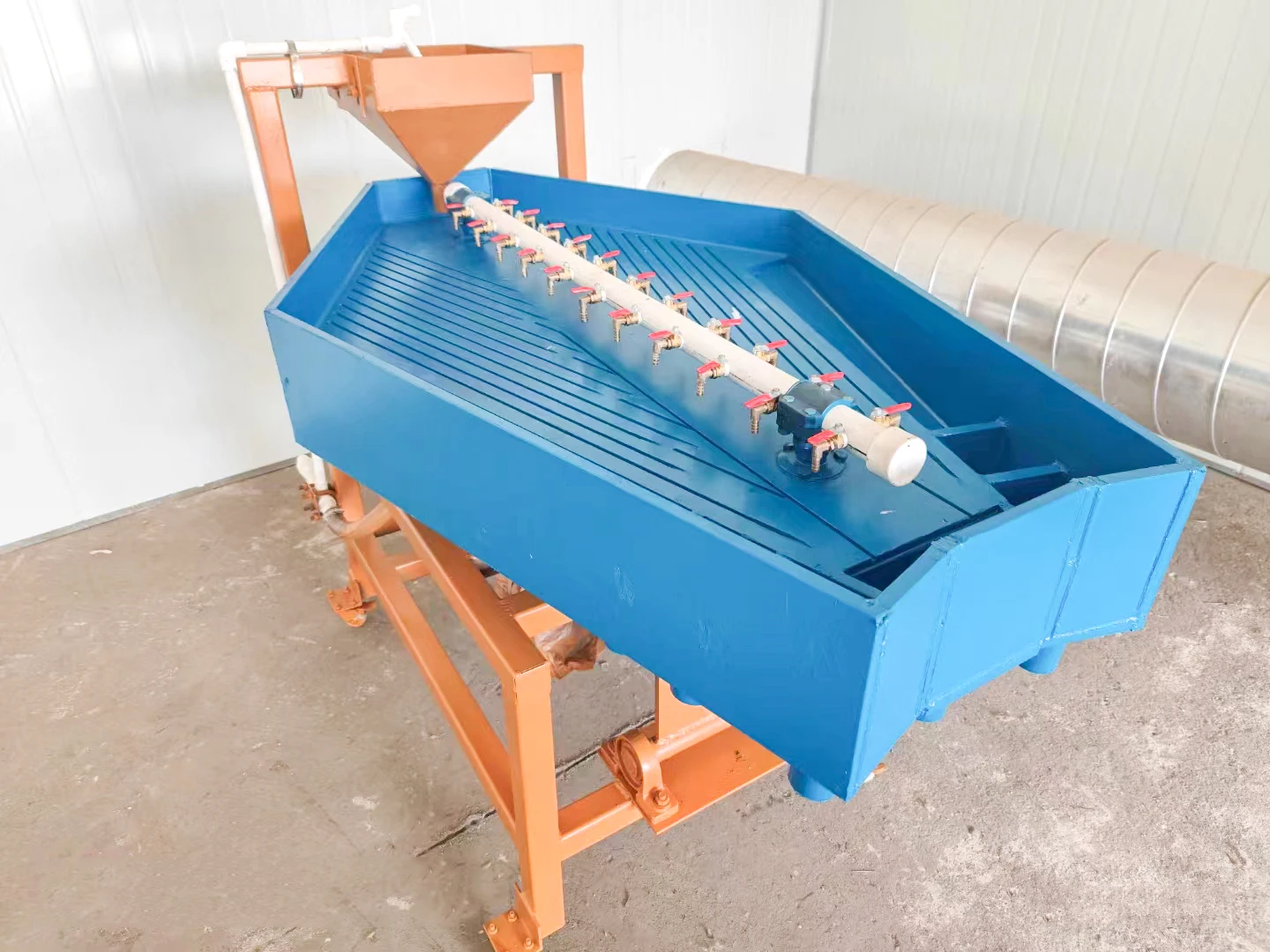 Gold Ore Processing High Recovery Gold Mining Shaker Table Gravity