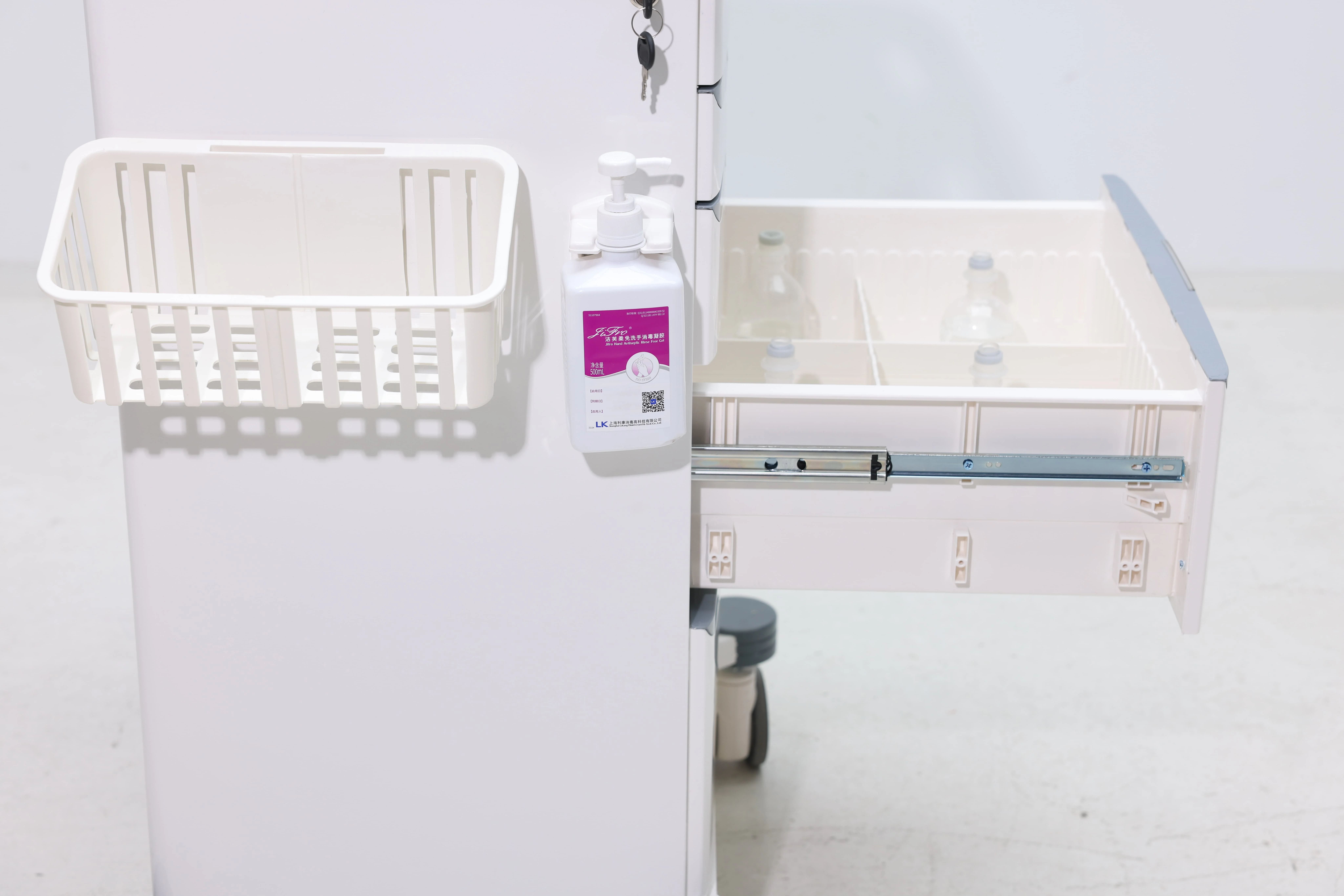 Clinic-Customized ABS Modern Nursing Cart Medical Waste Sorting Ergonomic Monitor Positioning for Hospital Dining School Use 5