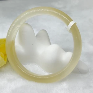 Cat's Eye Yellow Ice Agate Fashion Simple Small Fresh Bracelet Suitable for Gifts