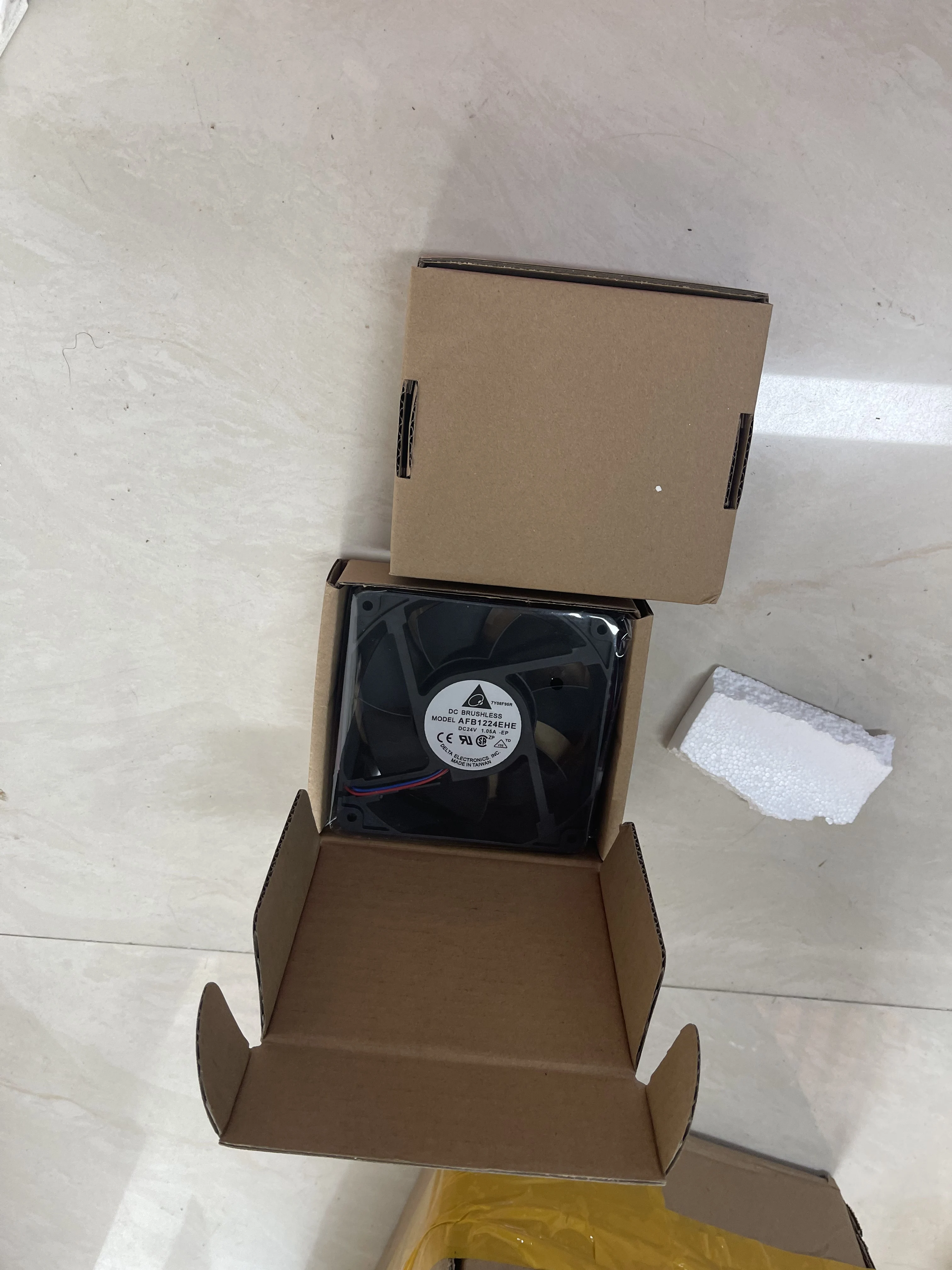 Delta DC Fan AFB1224EHE