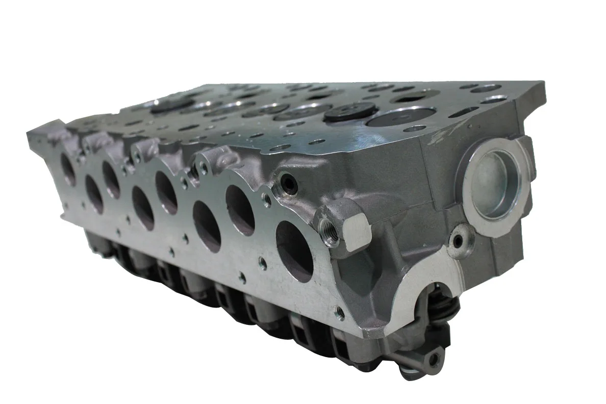 Mitsubishi Complete 4D55/4D56 Cylinder Head Assy 908511