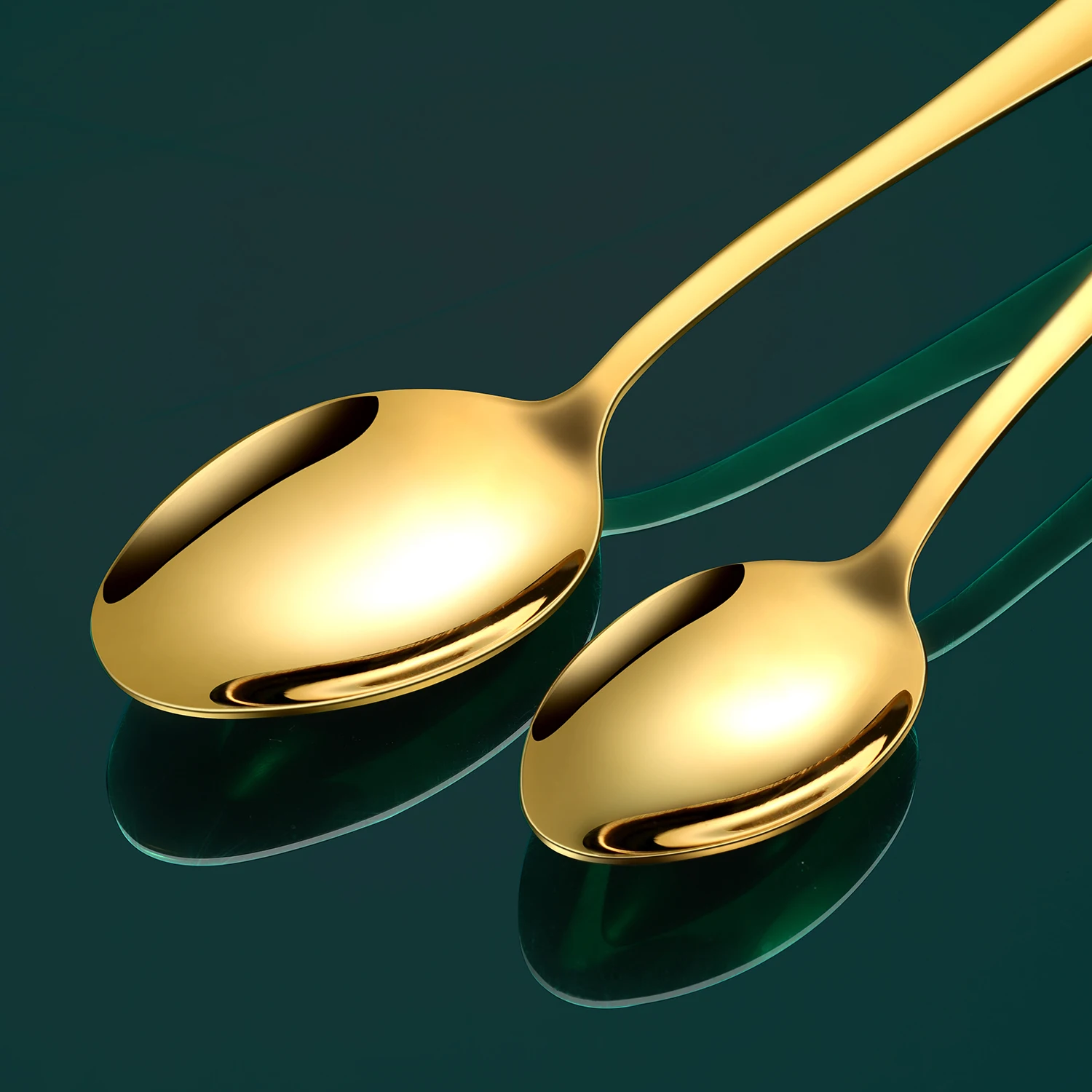 Wholesale Luxury Metal Silverware Flatware Spoons And Forks Set Wedding