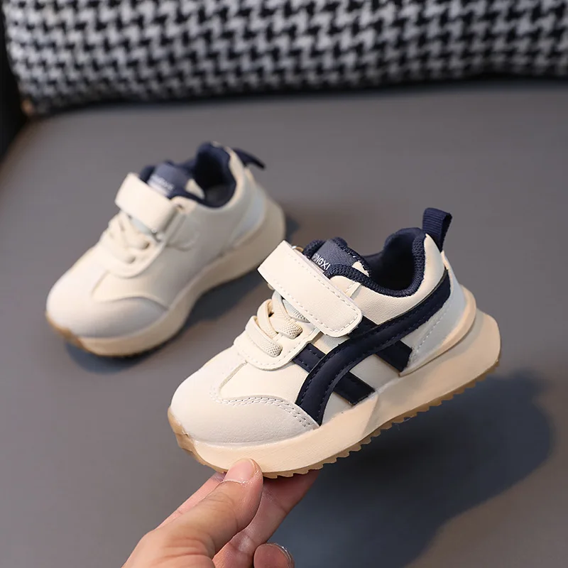 Latest Fashion Baby Children Outwear Sneakers Casual Shoes Toddlers  Children Sports Shoes New Sneakers for Kids and Girls