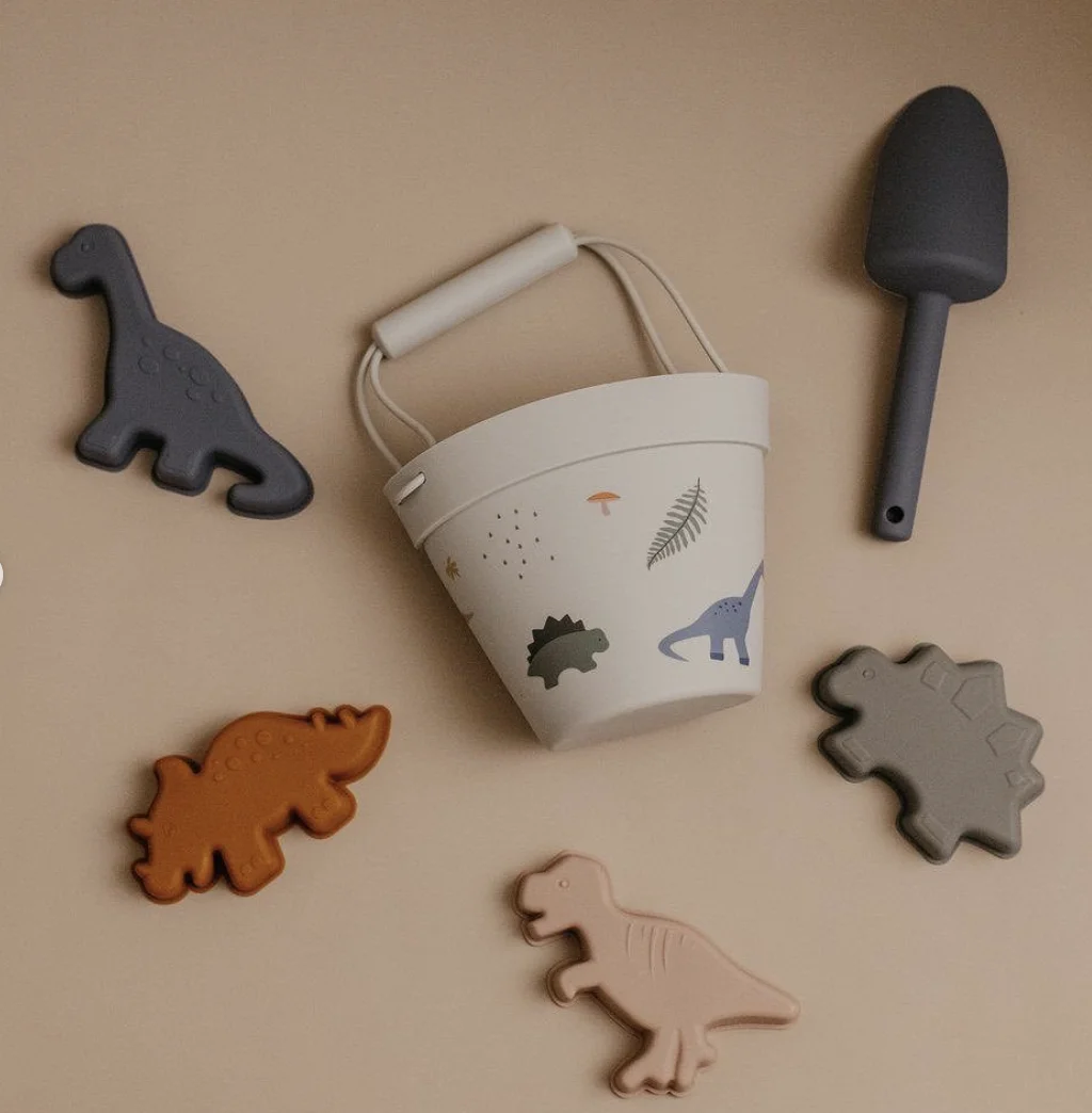 Ross Bucket Beach Toys for Kids Sand Toys Set Beach Bucket Set Sand Bucket  Shovel Sand Rake Toys Baby Beach Essentials