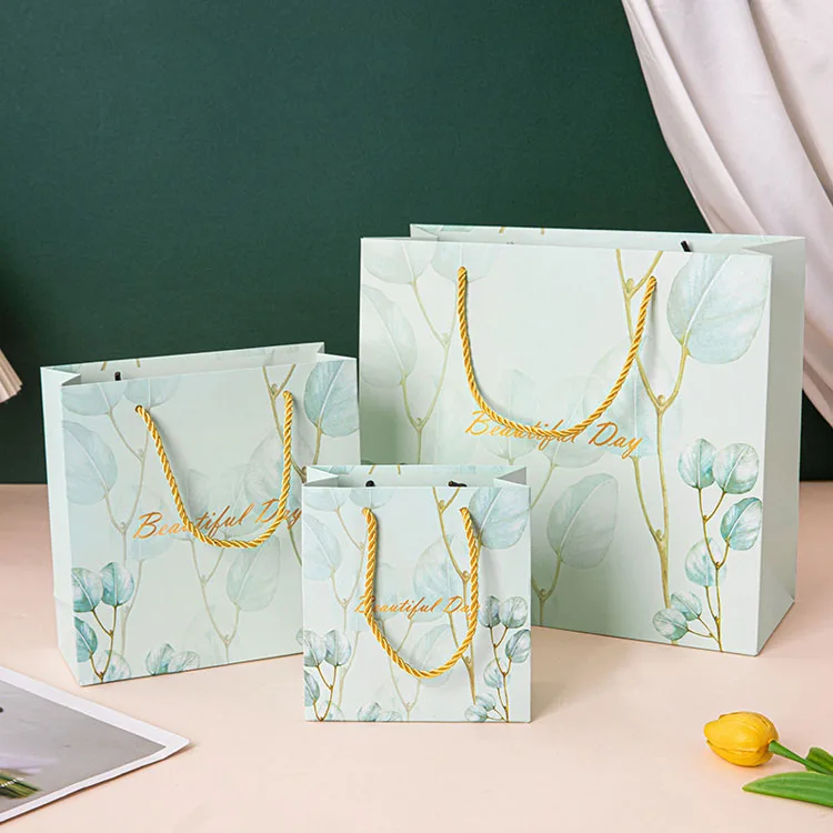 Bags with “Beautiful Day” design