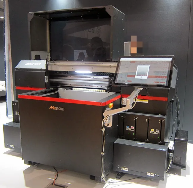 ミマキ 3DUJ-553 世界初の1000万色以上印刷可能な3Dモーションシステム