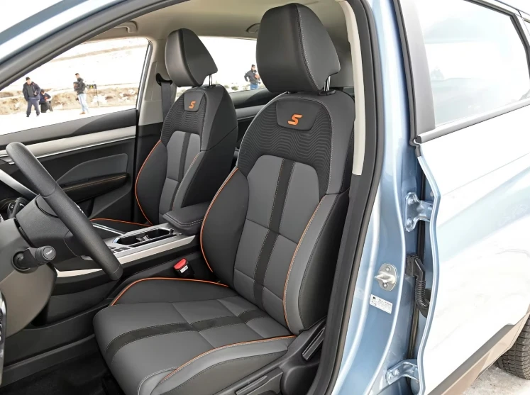 product china gasoline geely fwd coolray blue color cheap russian version camping city car geely binyue cool 2025 geely binyue-6