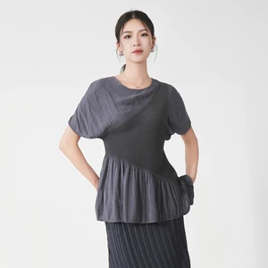New Arrival 2025 Women's Elegant T-shirt High Quality Stretch Solid Color Short Sleeve Top Miyake Pleated Top