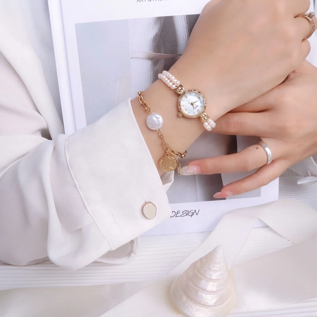 Fashion Freshwater Pearl Women's Watch