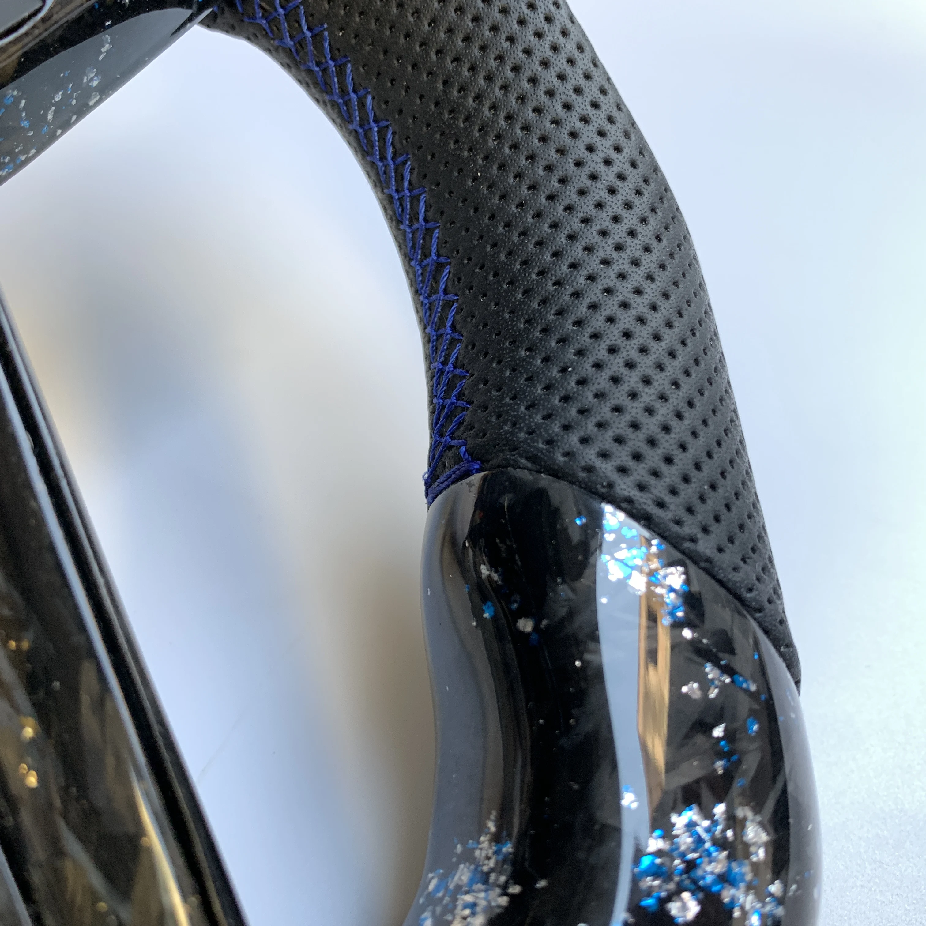 Cstar Forged Carbon Hellblaue Flakes ABS Lenkradabdeckung