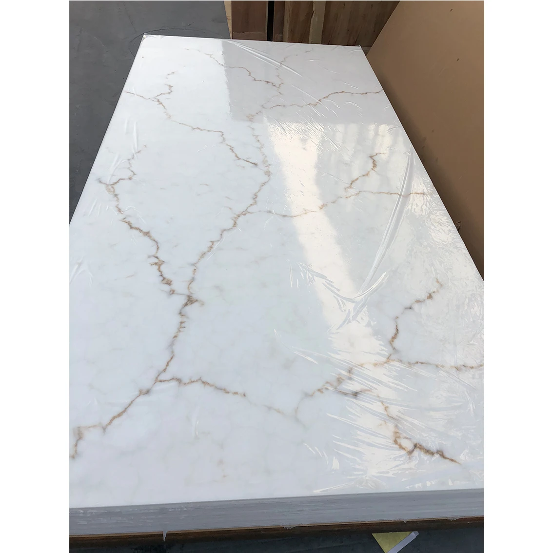 Translucent Stone White Marble Faux Alabaster Big Slab Sheets Modern Design Eco-Friendly Waterproof for Hotel Countertops Walls