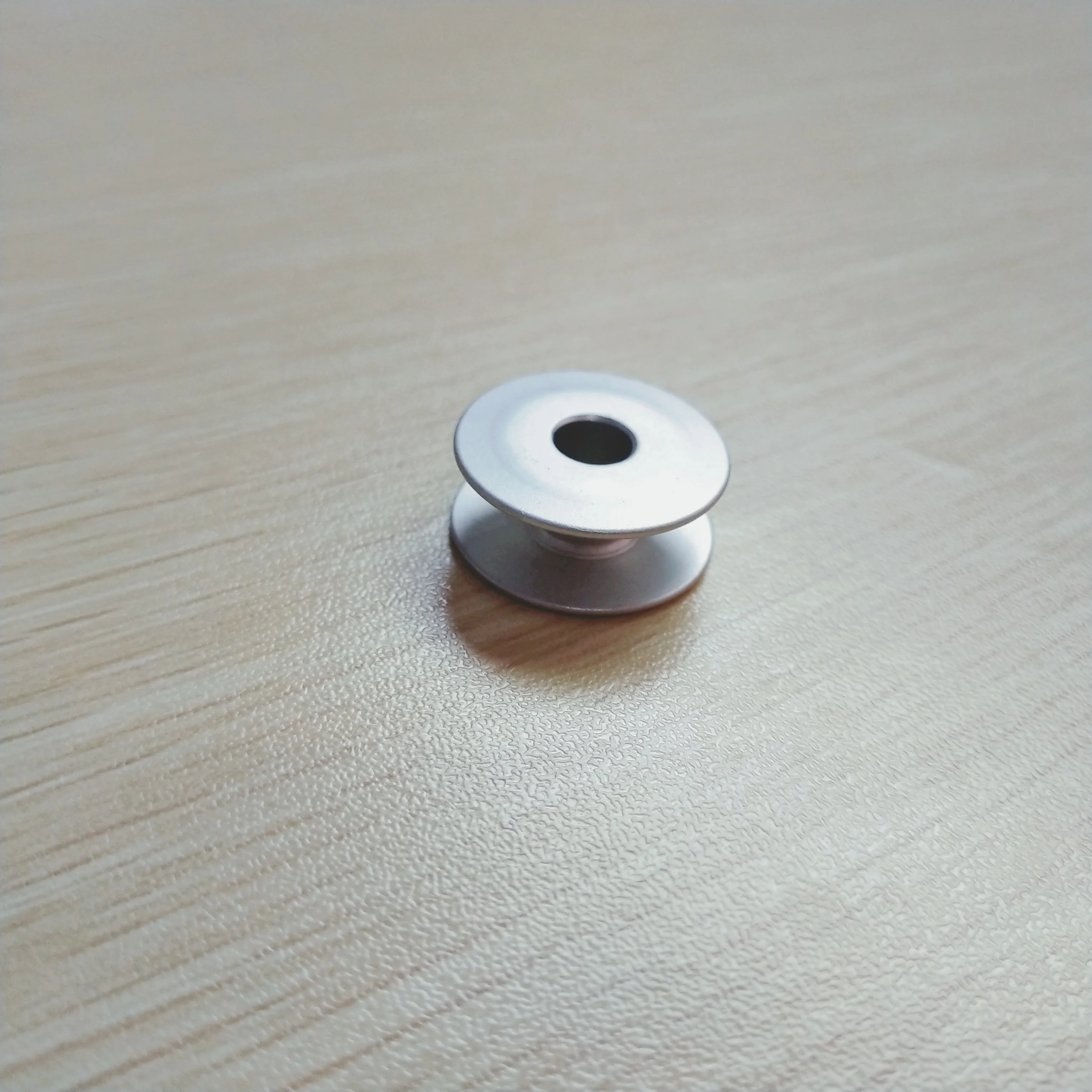 Sewing Machine Parts Bobbin Aluminium Industrial Metal Bobbin & Bobbin