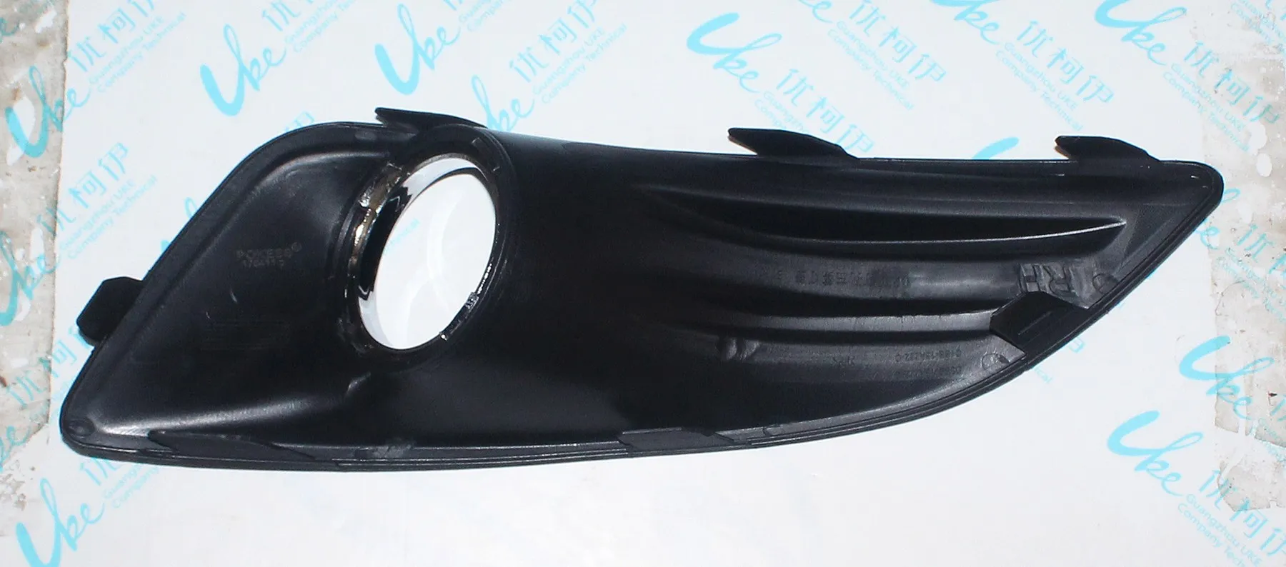 Factory Outlet High Quality Fog Light Frame DA1J51 — 5
