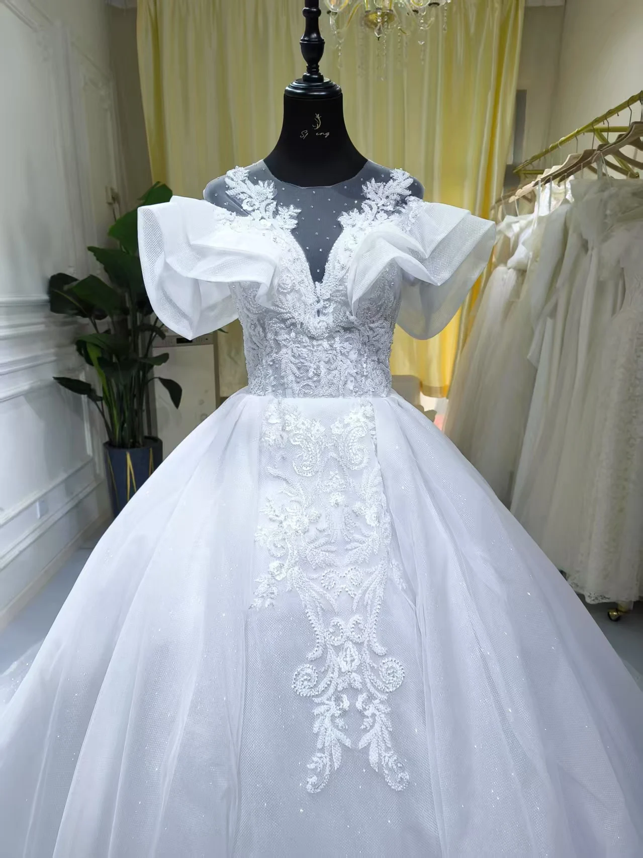 S0499N 2025 New Style Sweetheart Neckline Luxurious Noble Fashion