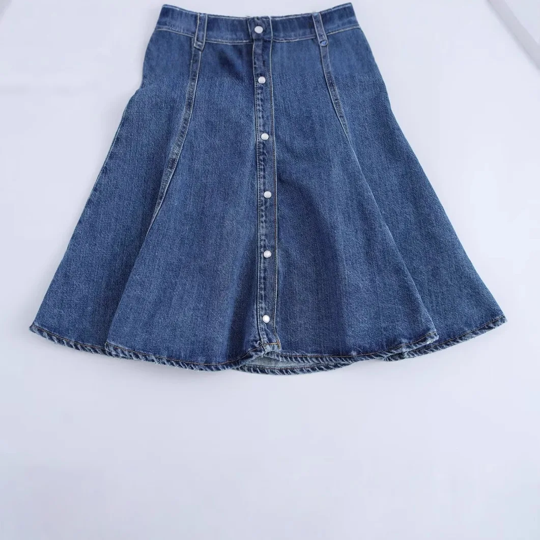 Damekjoler i ny mote: mini-kledning i jeansstoff med joker-mønster, revers og knapper, retro-stil med lange ermer, vestidos Eden