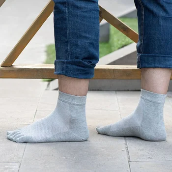 OEM ODM supply high cut mens socks five fingers socks five toe socks