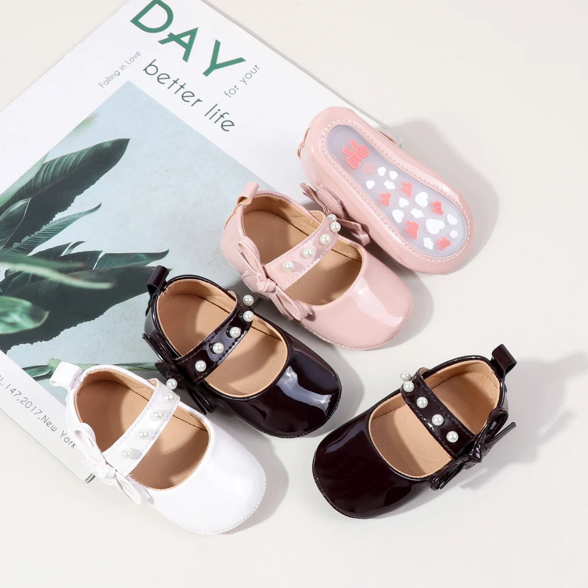 2025 Wholesale Beautiful Butterfly Design Solid Leather Princess Girls Shoes for Babies 0-12 Months supplier