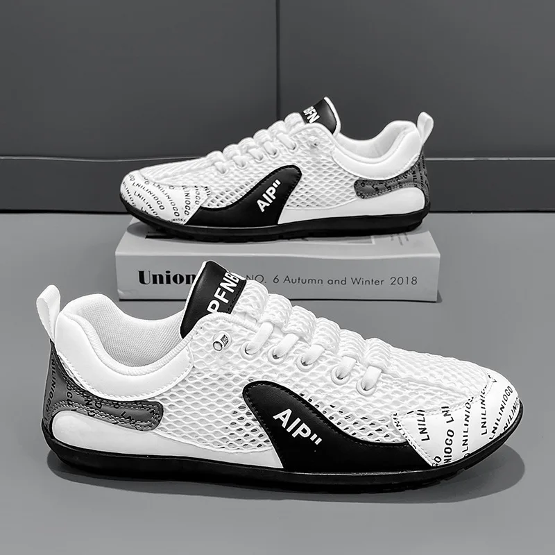 OUT OF STOCK SNEAKERS 2016―2017 サイン入り OUT OF STOCK SNEAKERS 2016―2017 サイン入り