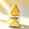 Queso Triangular de 7 cm [Versión con Vaselina, En Caja]
