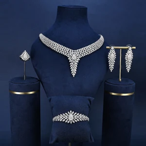 BRIDETALK Women's Classic Gold Plated Brass Necklace Jewelry Set for Weddings Banquets Parties Engagements Anniversaries