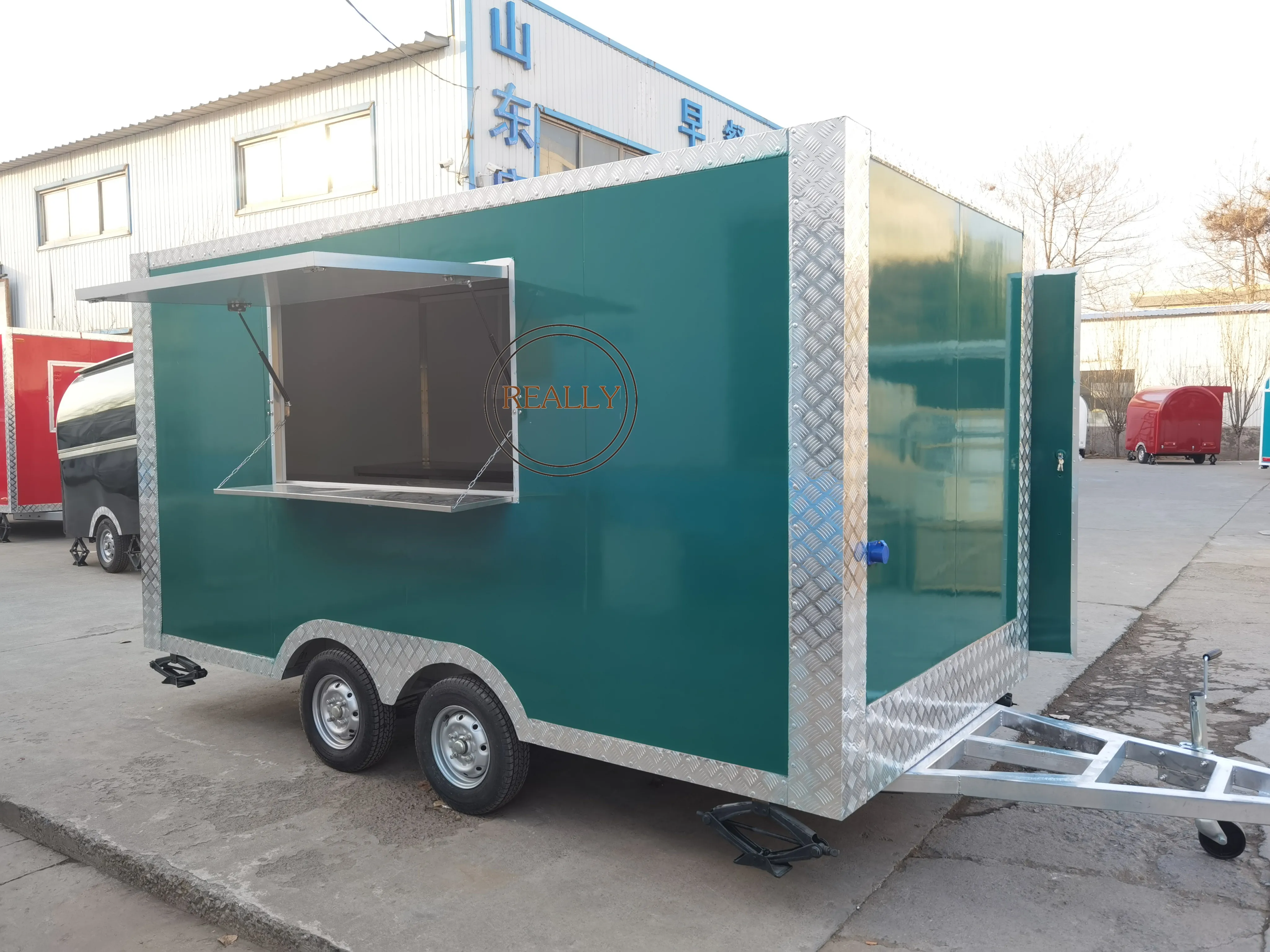Large Mobile Food Trucks Catering Trailer For Sale Hot Dog Food Truck