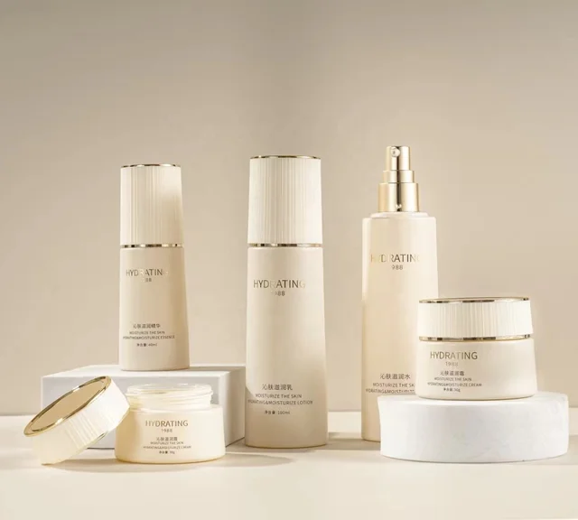 Special New Design Luxury Empty Custom logo White1oz/50g 40ml Pump Cosmetic Skin Care Packaging Bottle and Jar Set