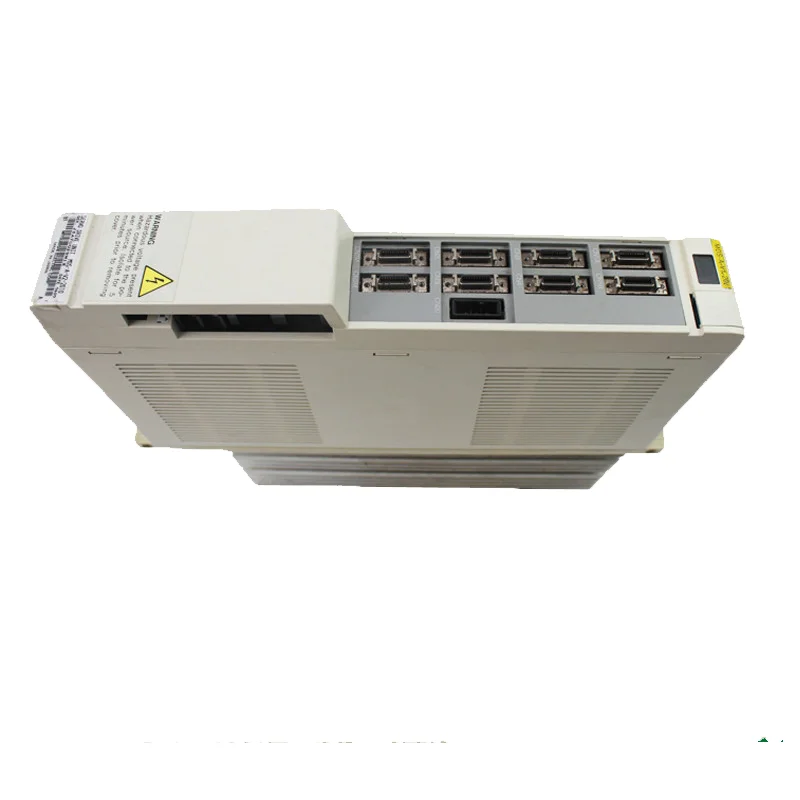 Mitsubishi サーボドライブユニット MDSC1V2-2020-N 100% テスト済みの三菱サーボドライブユニット MDS-A-V2-2020 CNC 機械用