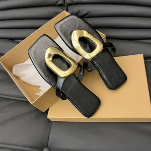 BUSY GIRL TZX01 Open Toe Flip-flops for Women Summer Outdoor Versatile Clip Toe Casual Flat Slippers Metal Buckle Sandals