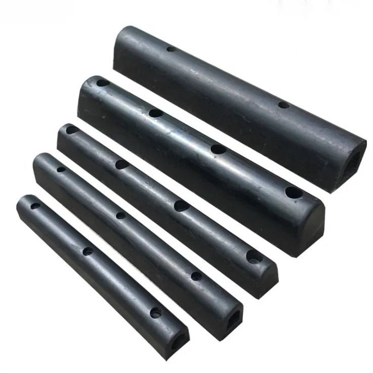 RBD07 Rubber Bumper Safety protection Docks and Unloading Platforms and Truck Crash Strong and Durable details