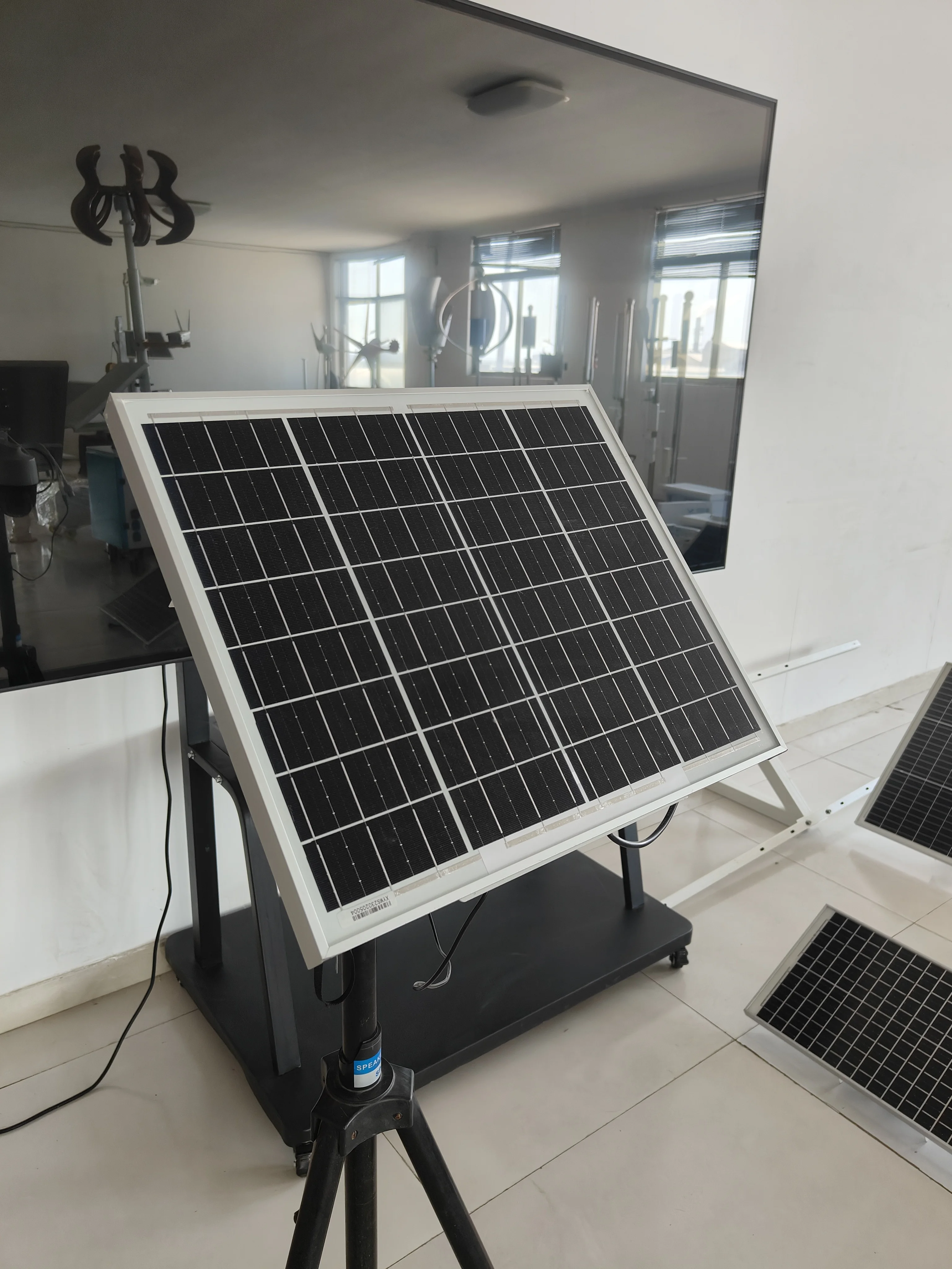 Output 12v Dc Solar System 240wh Solar Panel Kit Solar Power System Full Set With Battery Solar