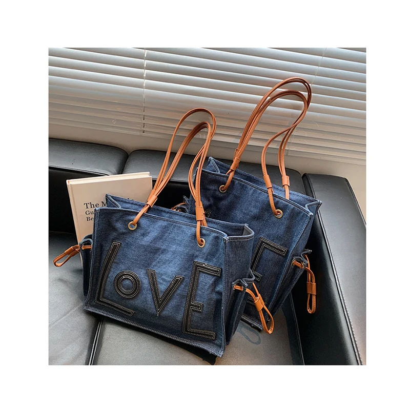 Amazon.com: Bolsa de mezclilla para mujeres y hombres, cosida a mano de  mezclilla genuina de 11 oz de mezclilla de 32 pulgadas con bolsillos  reales, bolsa de hombro lavable hecha por una